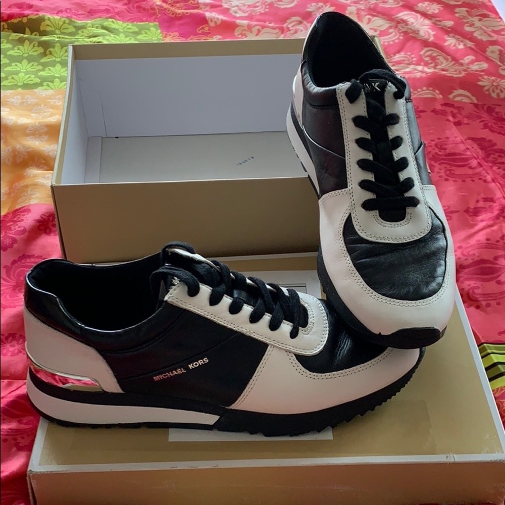 MK Allie Trainers